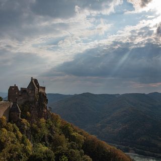 1. Dunkelsteiner Wald Trail Marathon – Aggstein, Österreich